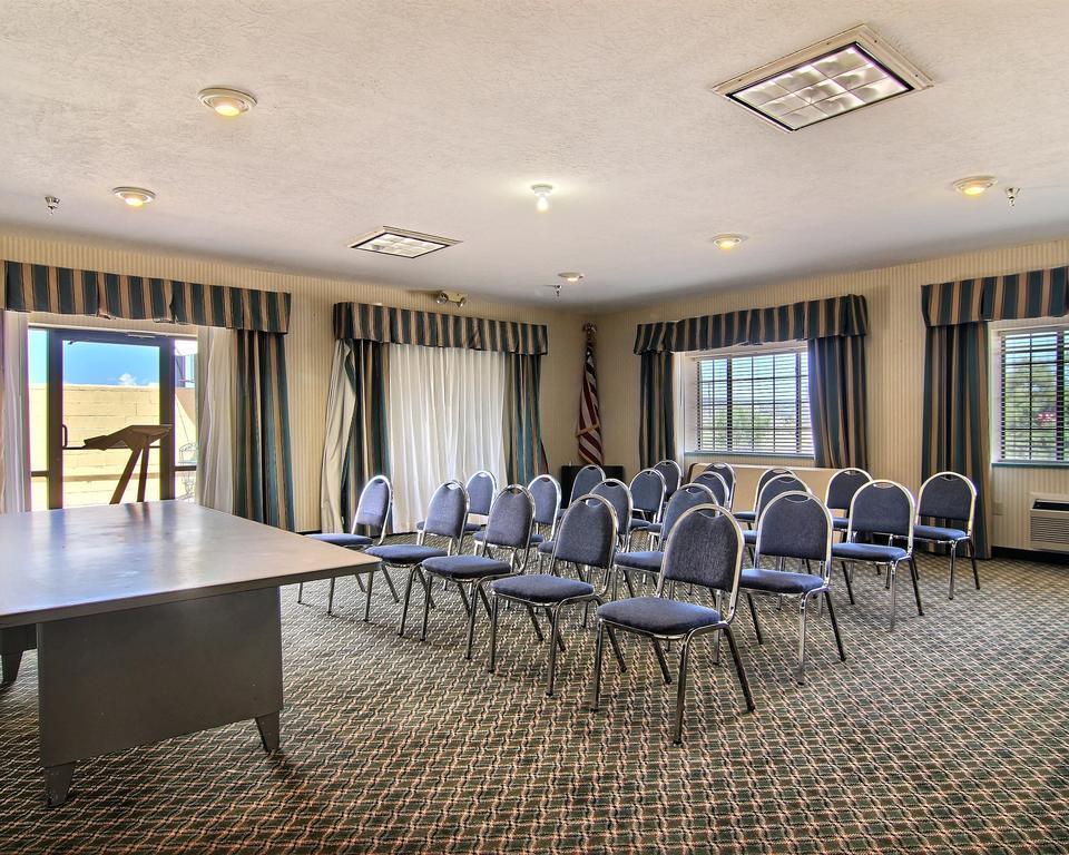 Quality Inn & Suites Grants - I-40 Eksteriør bilde