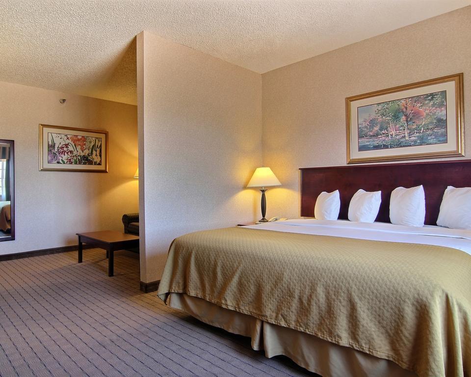 Quality Inn & Suites Grants - I-40 Eksteriør bilde