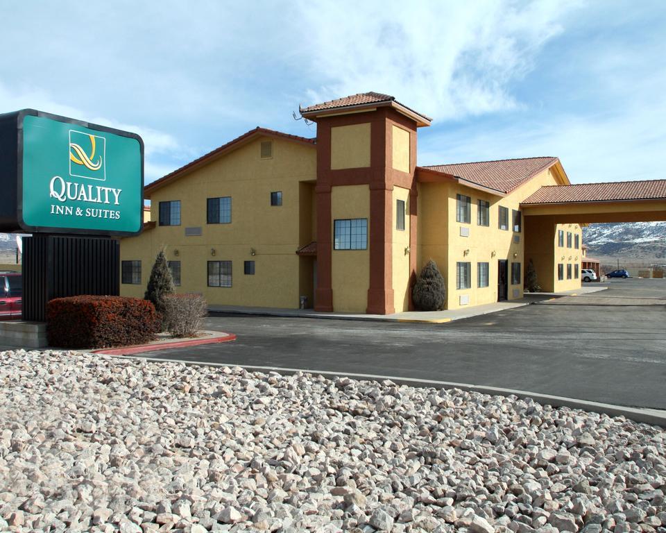 Quality Inn & Suites Grants - I-40 Eksteriør bilde
