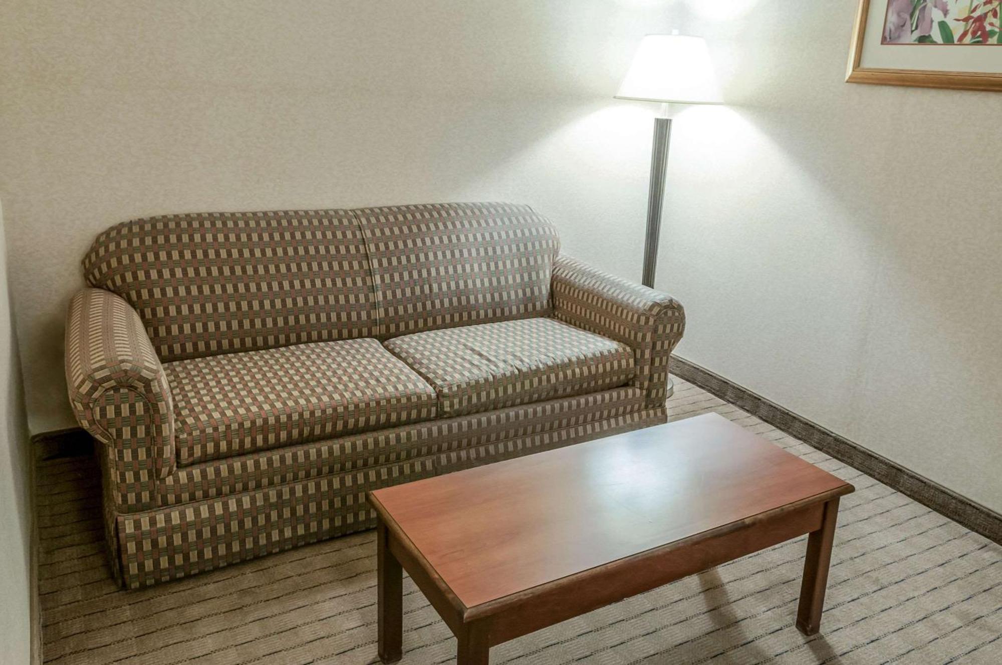 Quality Inn & Suites Grants - I-40 Eksteriør bilde