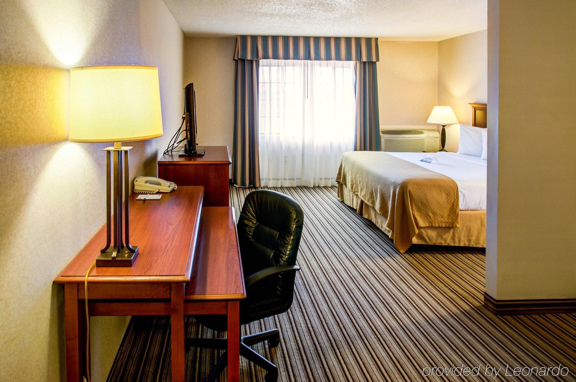 Quality Inn & Suites Grants - I-40 Eksteriør bilde